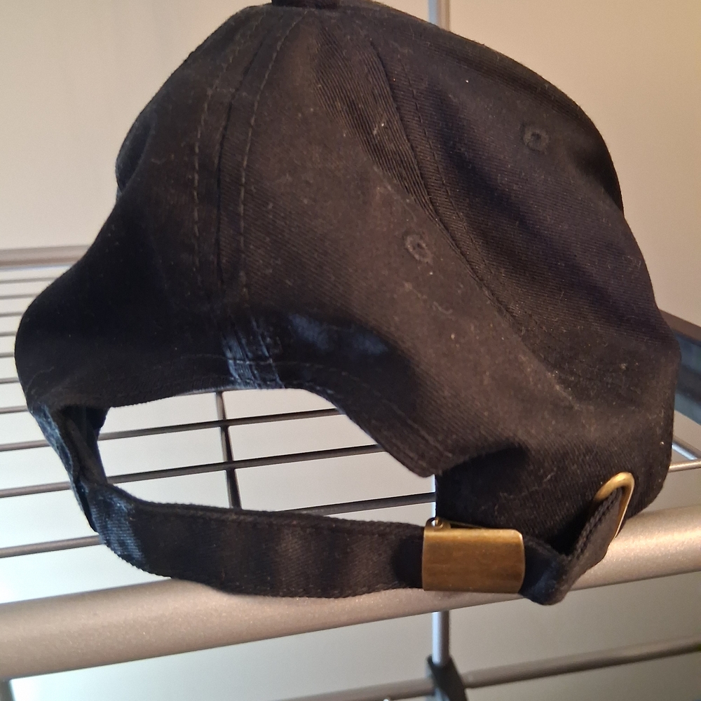 AKIRA Black Cotton Cap CIOA B**CH - Picture 3 of 4